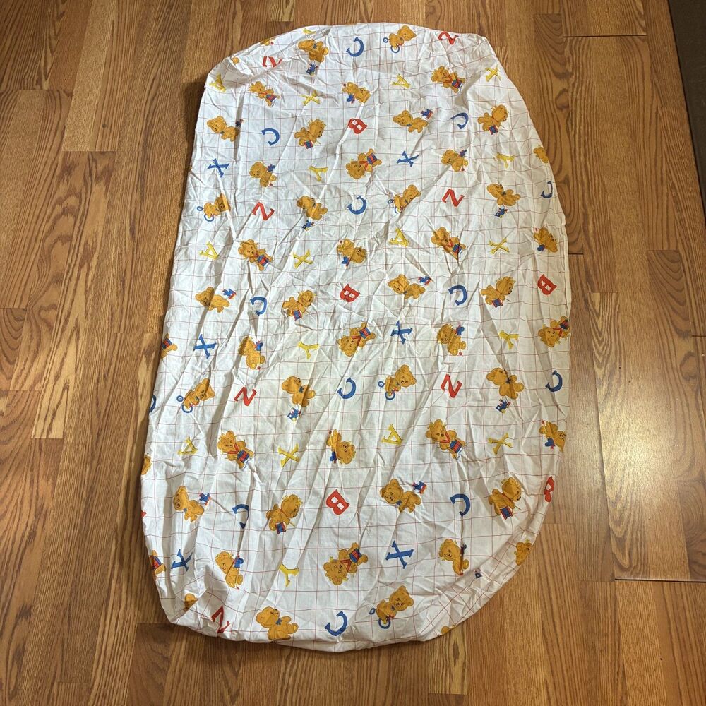 Vintage 1988 Dundee Teddy Bear Baby Crib Fitted Sheet Alphabet Primary Nostalgic